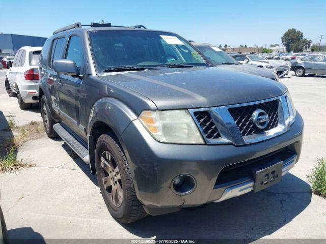  Salvage Nissan Pathfinder