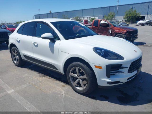  Salvage Porsche Macan