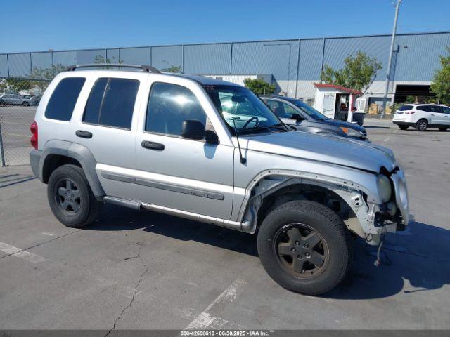  Salvage Jeep Liberty