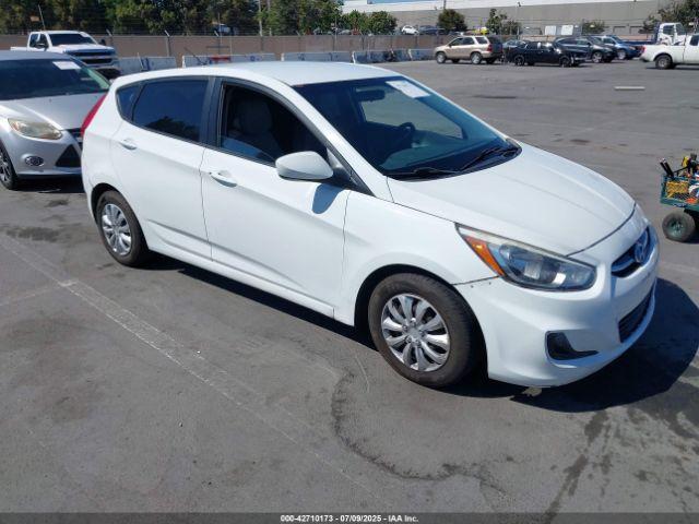  Salvage Hyundai ACCENT