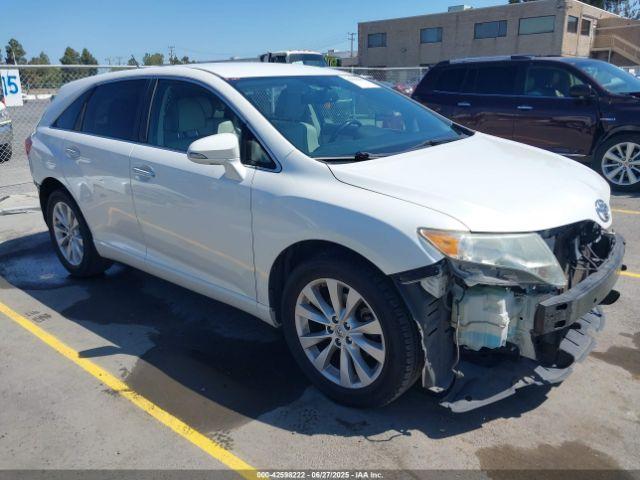  Salvage Toyota Venza