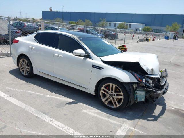  Salvage Kia Optima