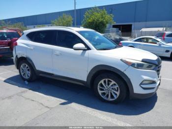  Salvage Hyundai TUCSON