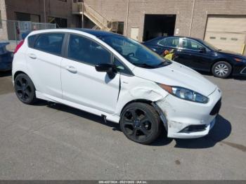  Salvage Ford Fiesta