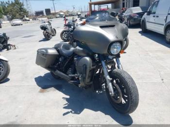  Salvage Harley-Davidson Flhxs
