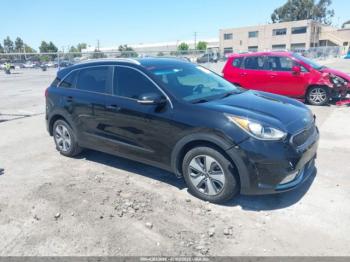  Salvage Kia Niro