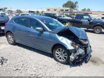  Salvage Mazda Mazda3