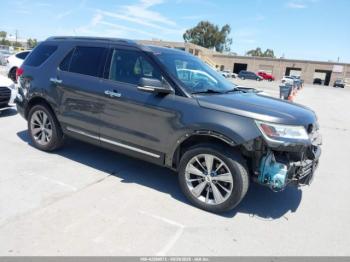  Salvage Ford Explorer