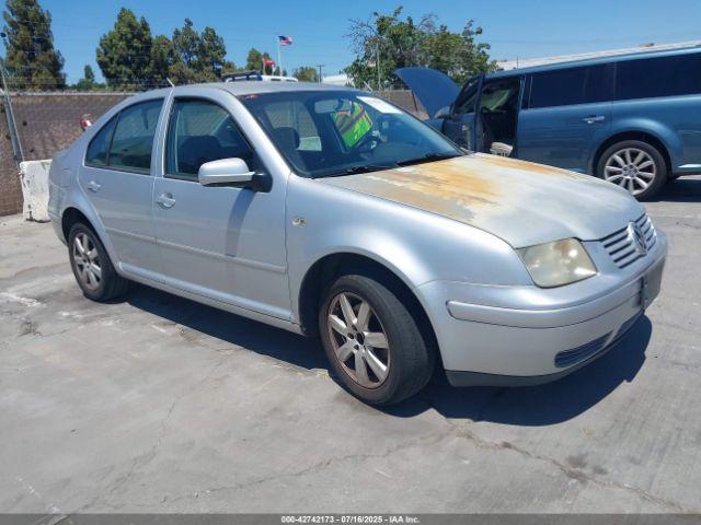  Salvage Volkswagen Jetta