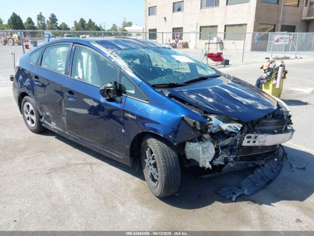  Salvage Toyota Prius