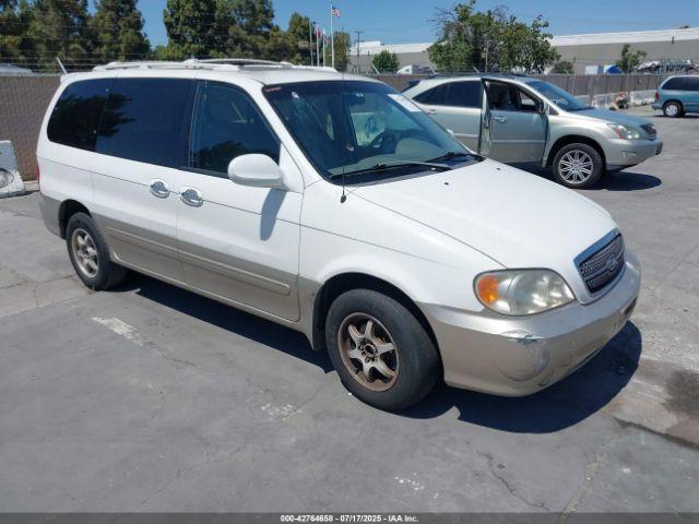  Salvage Kia Sedona