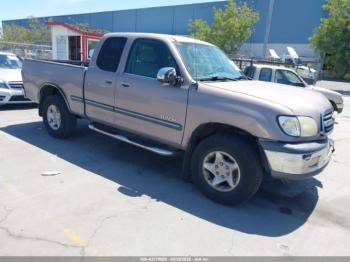  Salvage Toyota Tundra