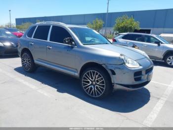  Salvage Porsche Cayenne