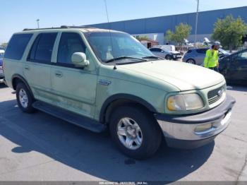 Salvage Ford Expedition
