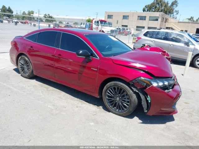  Salvage Toyota Avalon