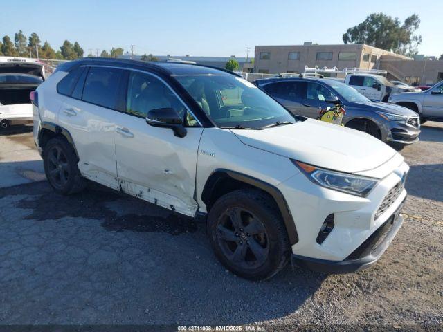  Salvage Toyota RAV4