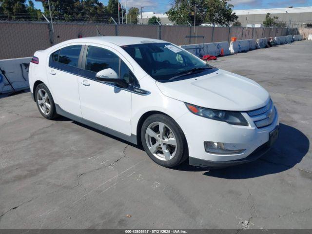  Salvage Chevrolet Volt