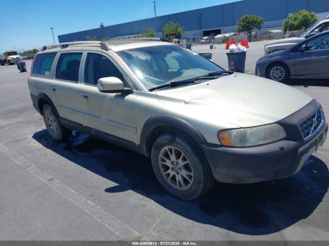  Salvage Volvo XC70