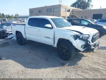  Salvage Toyota Tacoma