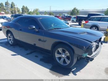  Salvage Dodge Challenger