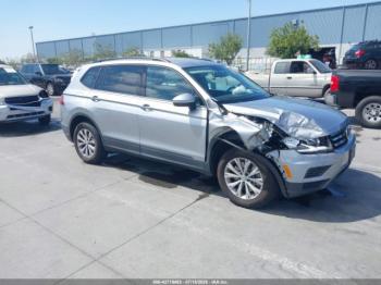  Salvage Volkswagen Tiguan