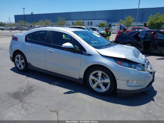  Salvage Chevrolet Volt