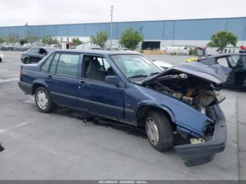  Salvage Volvo 940