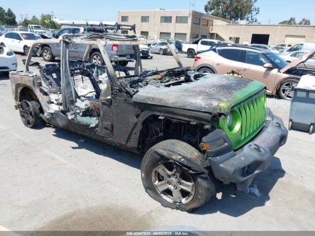  Salvage Jeep Wrangler
