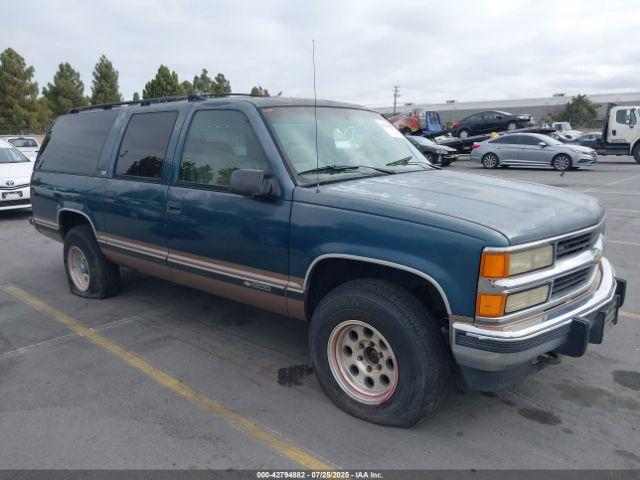 Salvage Chevrolet Suburban