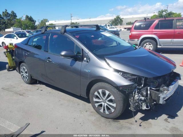  Salvage Toyota Prius Prime