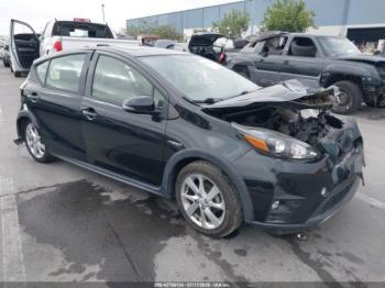  Salvage Toyota Prius c