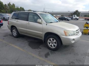  Salvage Toyota Highlander