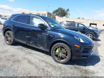  Salvage Porsche Cayenne E-hybrid