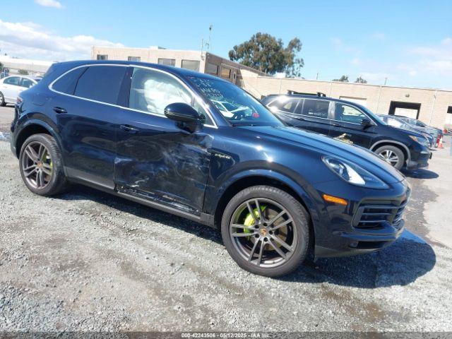  Salvage Porsche Cayenne E-hybrid