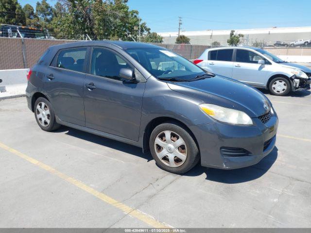  Salvage Toyota Matrix