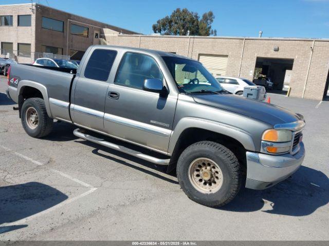  Salvage GMC Sierra 2500