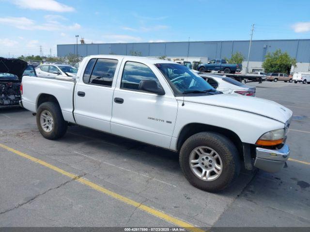  Salvage Dodge Dakota