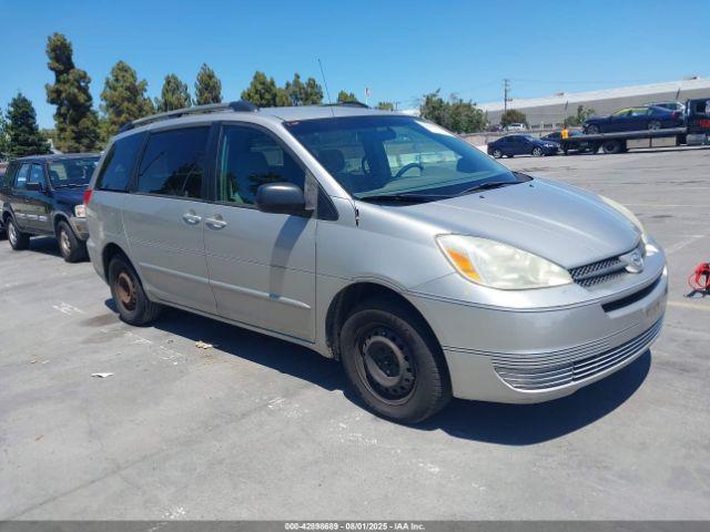  Salvage Toyota Sienna