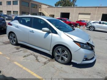  Salvage Nissan LEAF