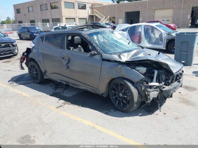  Salvage Hyundai VELOSTER