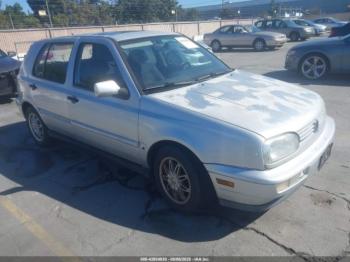  Salvage Volkswagen Golf