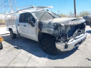  Salvage Chevrolet Silverado 2500
