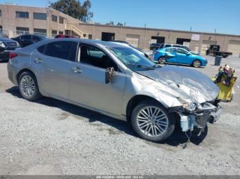  Salvage Lexus Es