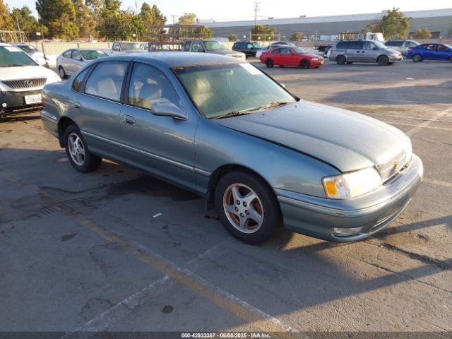  Salvage Toyota Avalon