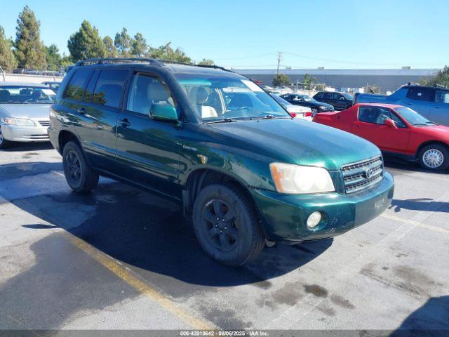  Salvage Toyota Highlander