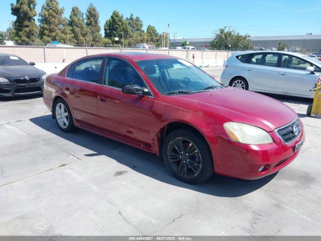  Salvage Nissan Altima