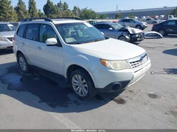  Salvage Subaru Forester