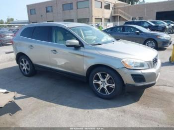  Salvage Volvo XC60