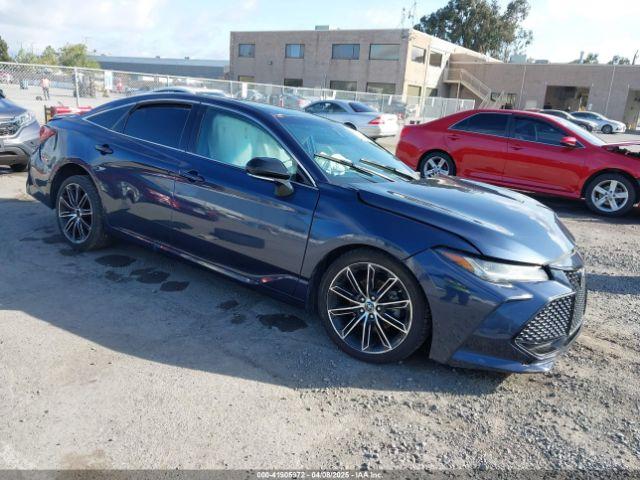 Salvage Toyota Avalon
