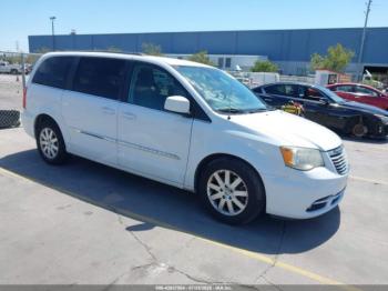 Salvage Chrysler Town & Country